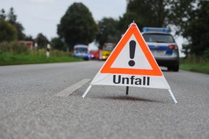 Unfall. Foto: © benjaminnolte - Fotolia.com