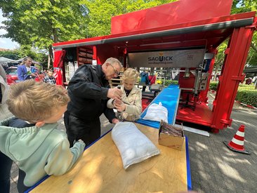 So schwer ist ein Sandsack