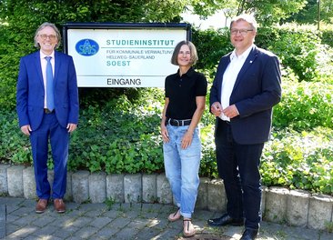 Neuen Leiter begrüßt