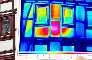 Wärmebildaufnahme einer Hauswand. Foto: © Ingo Bartussek - fotolia.com