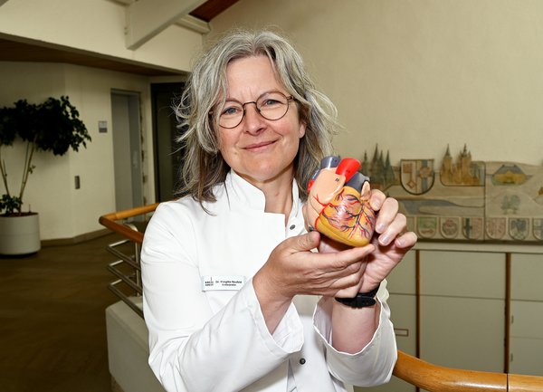 Auf Bewegung und gesunde Ernährung achten Auf Bewegung und gesunde Ernährung achten