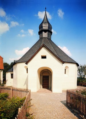 Drüggelter Kapelle Frontansicht - Foto: Möhnesee Touristik