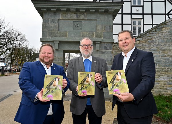 Druckfrisch erschienen Druckfrisch erschienen