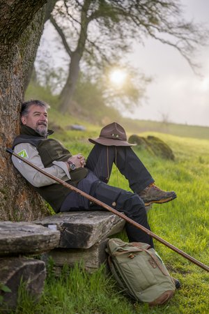 Ranger Oliver Szodruch auf der Sauerland-Waldroute Ranger Oliver Szodruch auf der Sauerland-Waldroute