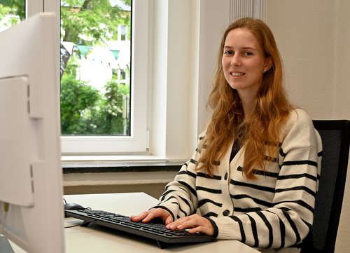 Stipendiatin Celeste Edel Stipendiatin Celeste Edel