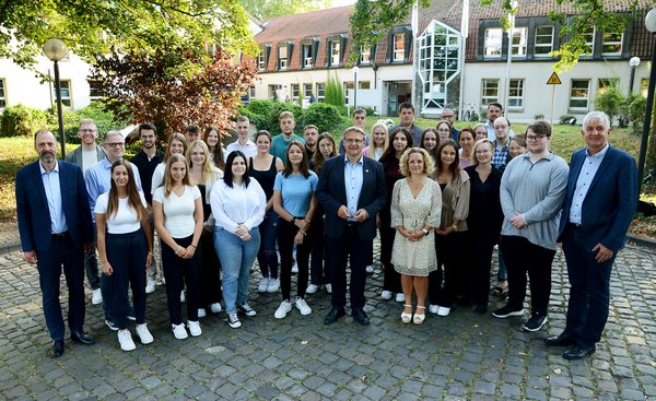 Herzlich willkommen Herzlich willkommen